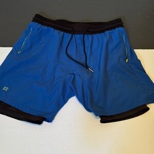 Mens Grand AC branded workout shorts size medium
